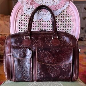 Leather handbag